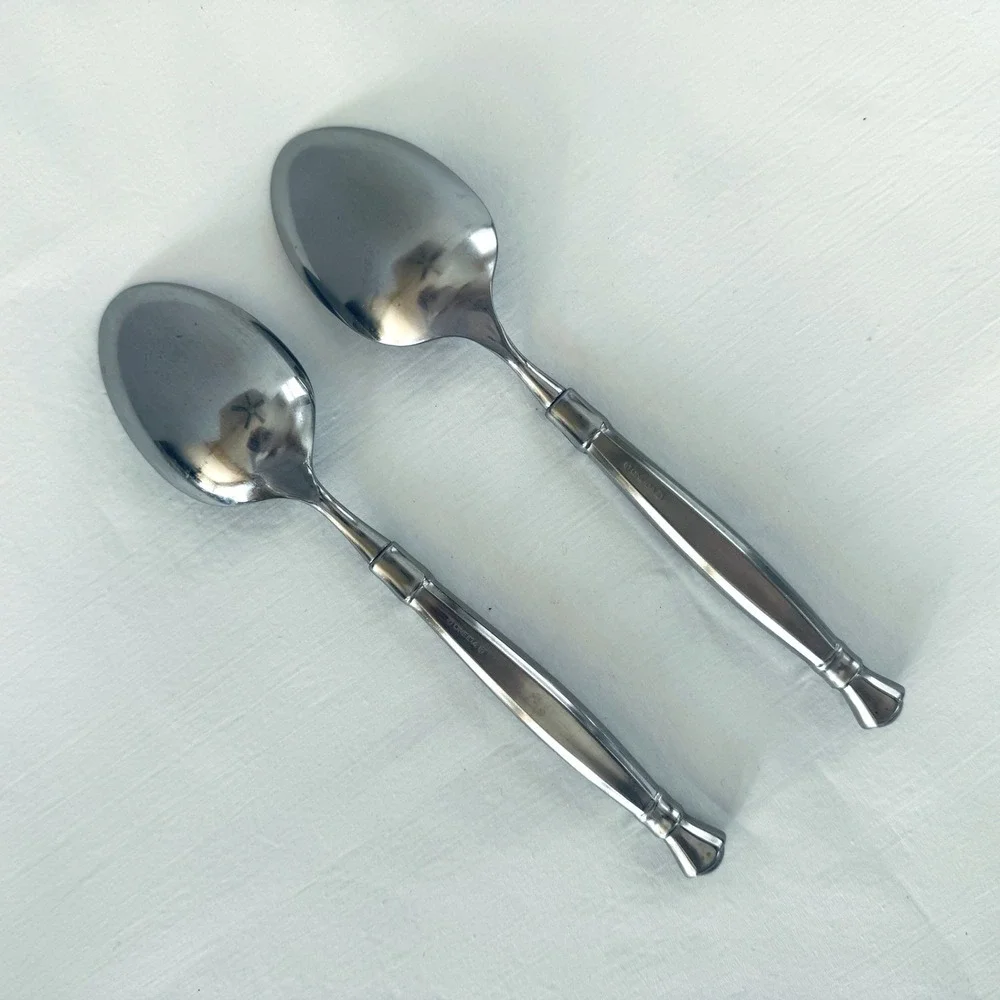 2X Oneida (Cube) Heirloom Act II Act 2 Satin Stainless Tablespoons Serving Spoon